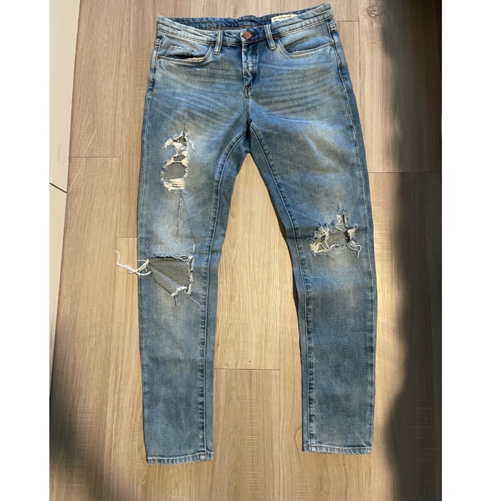 BLANK NYC SKINNY CLASSIQUE DISTRESSED SKINNY JEANS MIDRISE